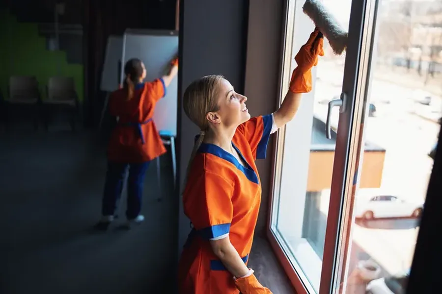 How Commercial Cleaning Enhances Home Hygiene East Wenatchee, WA